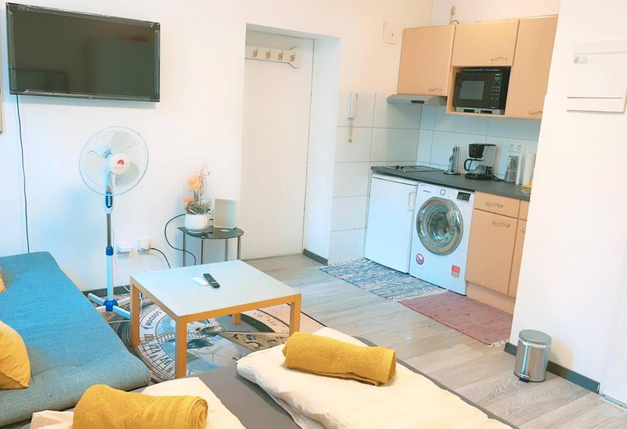 Comfort Studio 3P Km Wina Bagian luar foto