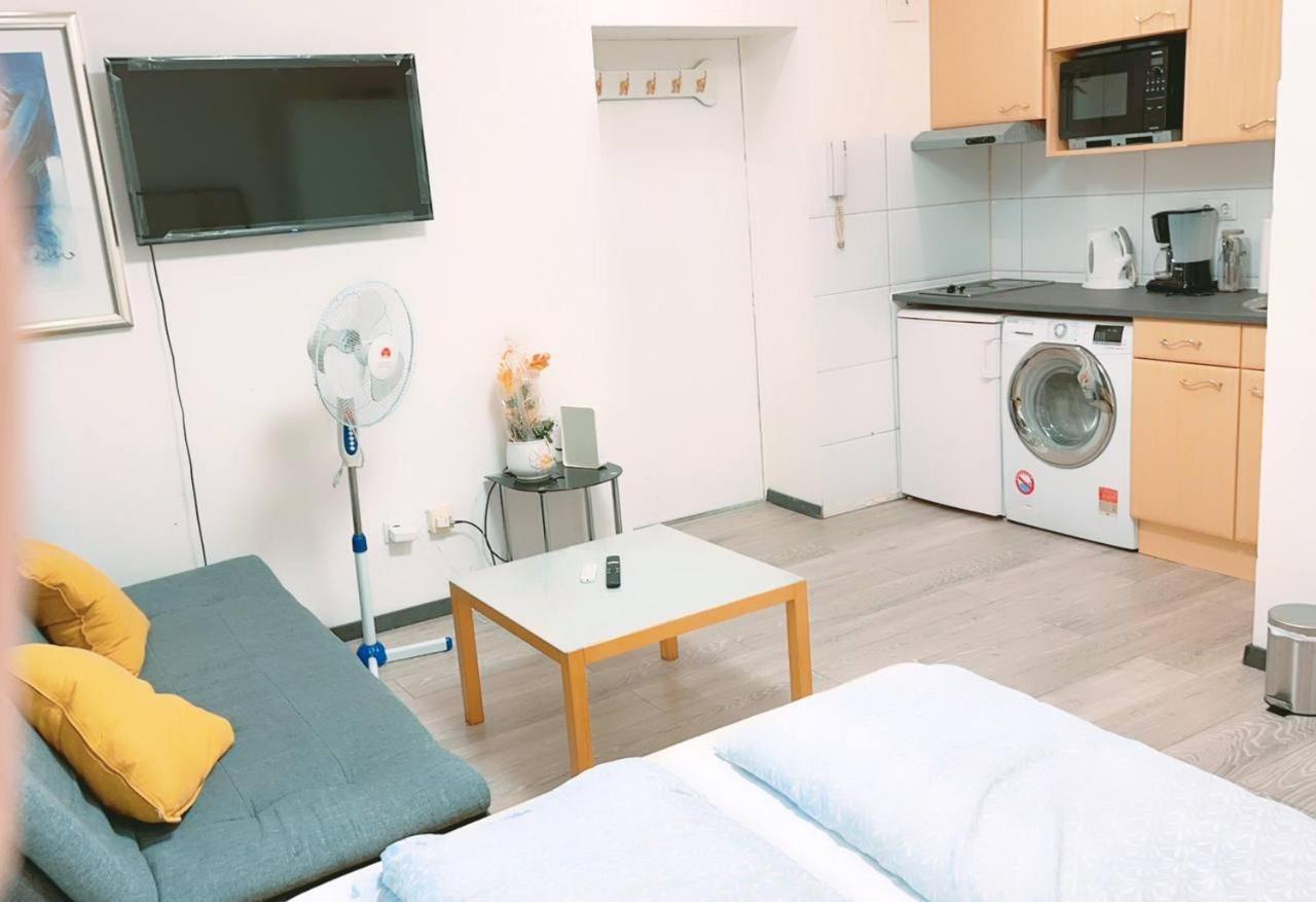 Comfort Studio 3P Km Wina Bagian luar foto